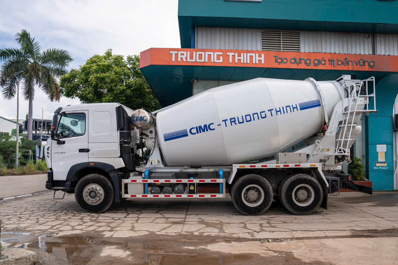 Trộn Bê Tông Howo 12 Khối T7H